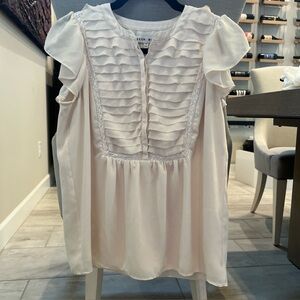 Rebecca Minkoff Flutter Sleeve Size S Cream Button Front Lined